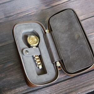 WatchGecko Dual Travel Watch Case nubuk grey